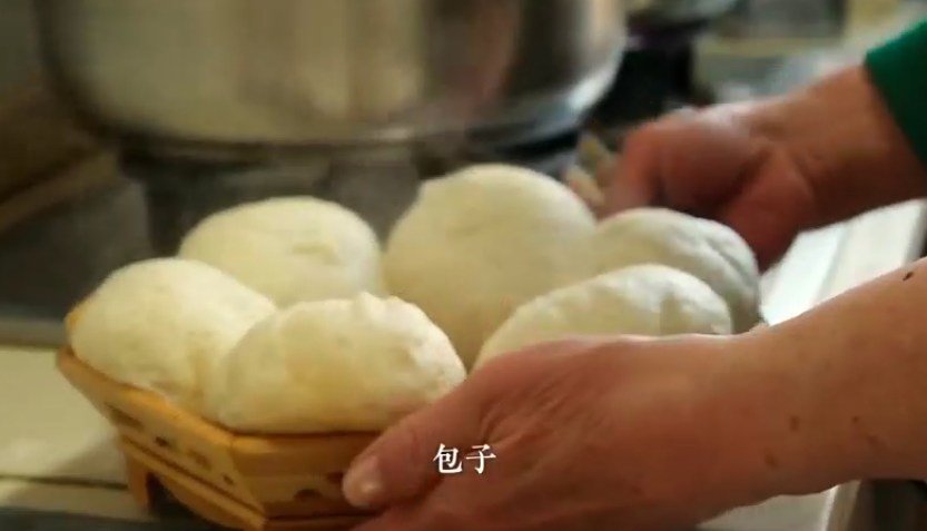 沙葱包子：草原风味的非遗传承